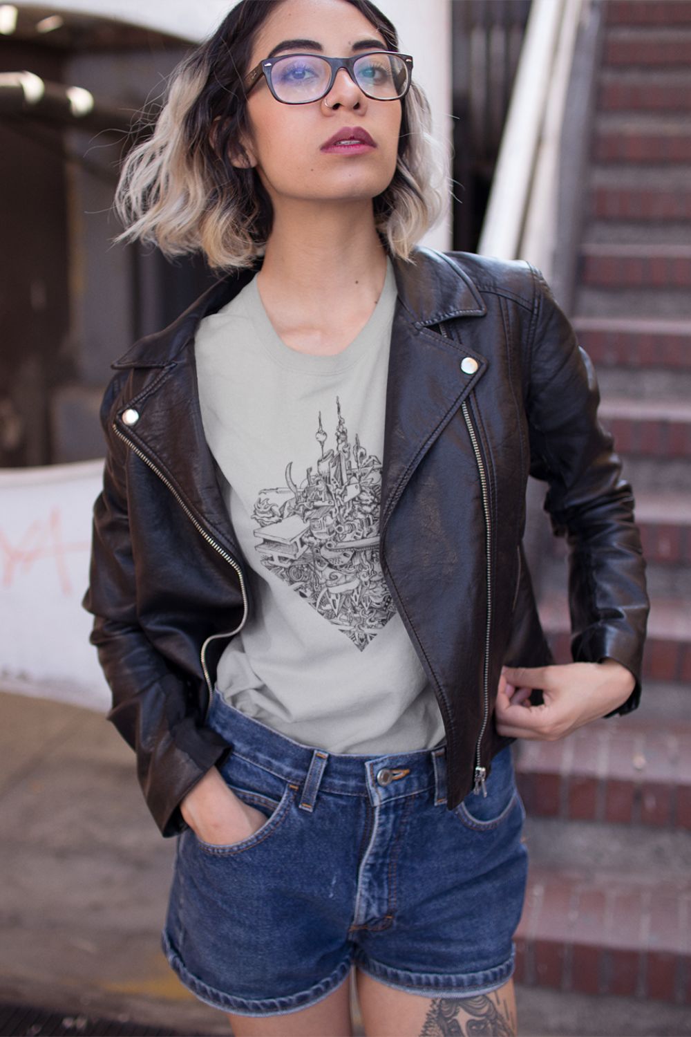 black cropped leather jacket