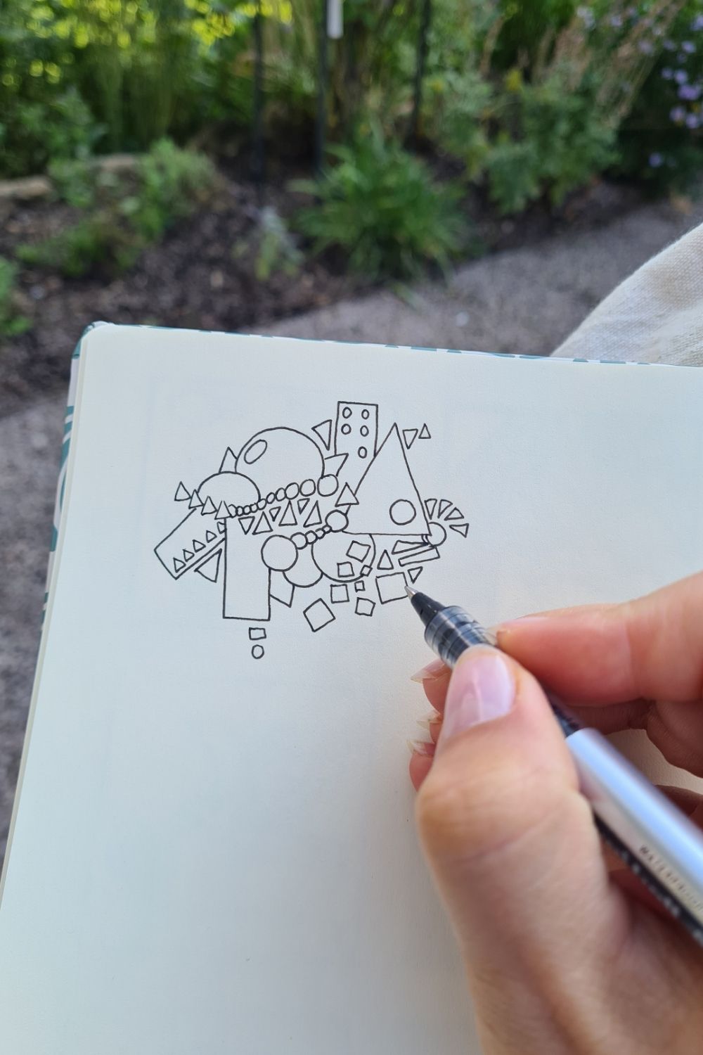 geometric doodle drawing idea