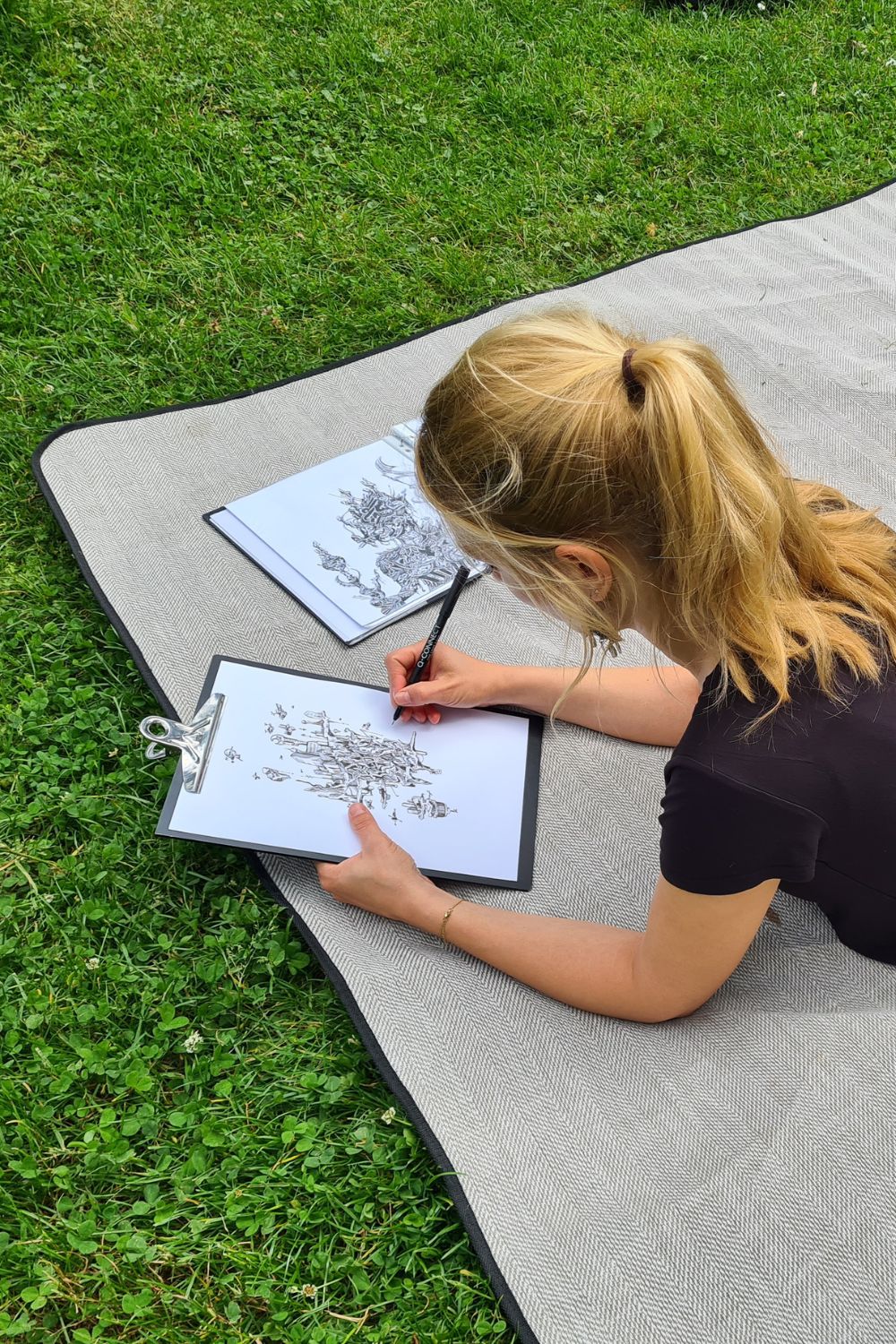 drawing session in park
